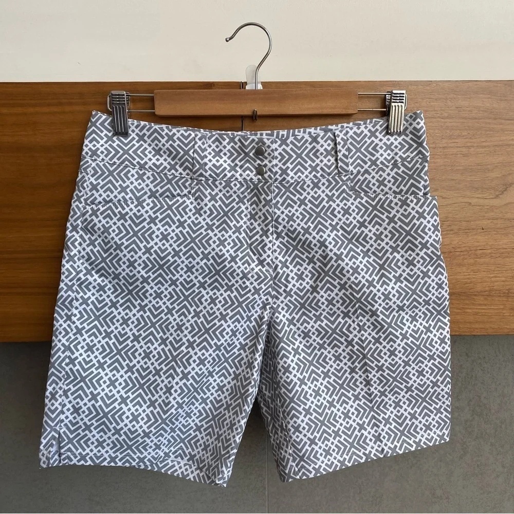 NWT Adidas Golf 7' PRNTD SHORT, SIZE 4